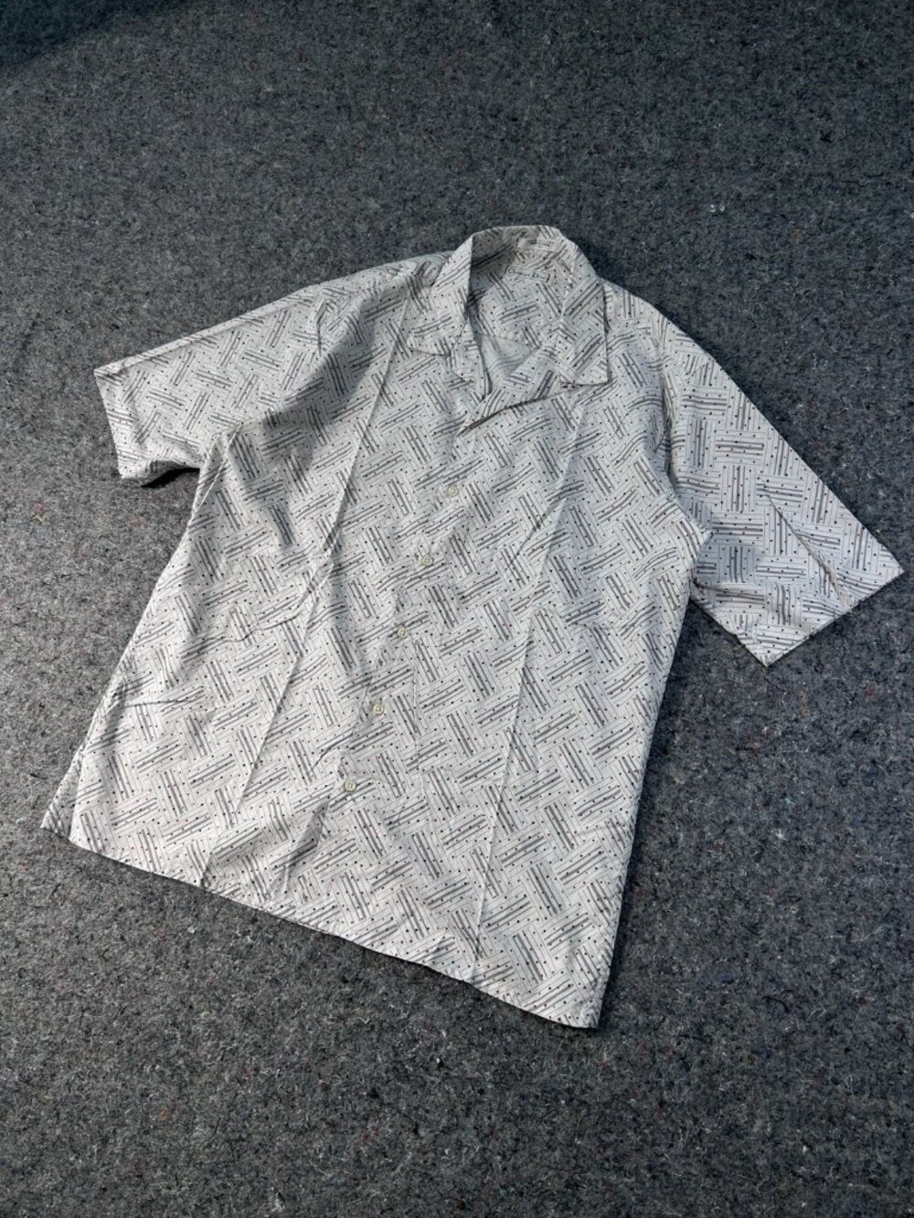 Christian Dior Vintage Short Sleeve Button Up Shirt Geometric 100% Cotton / L